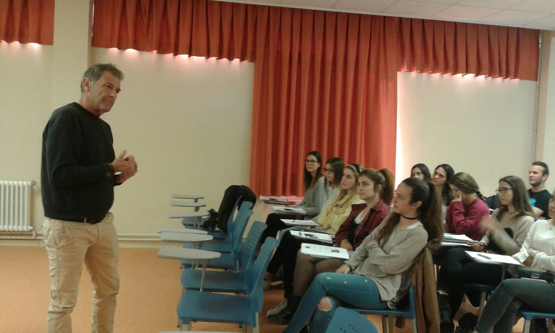 Blanquerna reflexiona sobre las implicaciones del voluntariado: Calcuta 2017