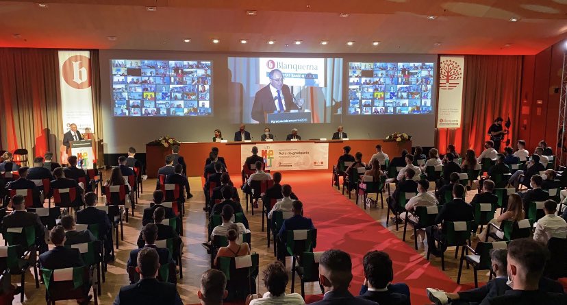 Una gran festa per partida doble: celebrem els actes de graduació de les promocions 2020 i 2021