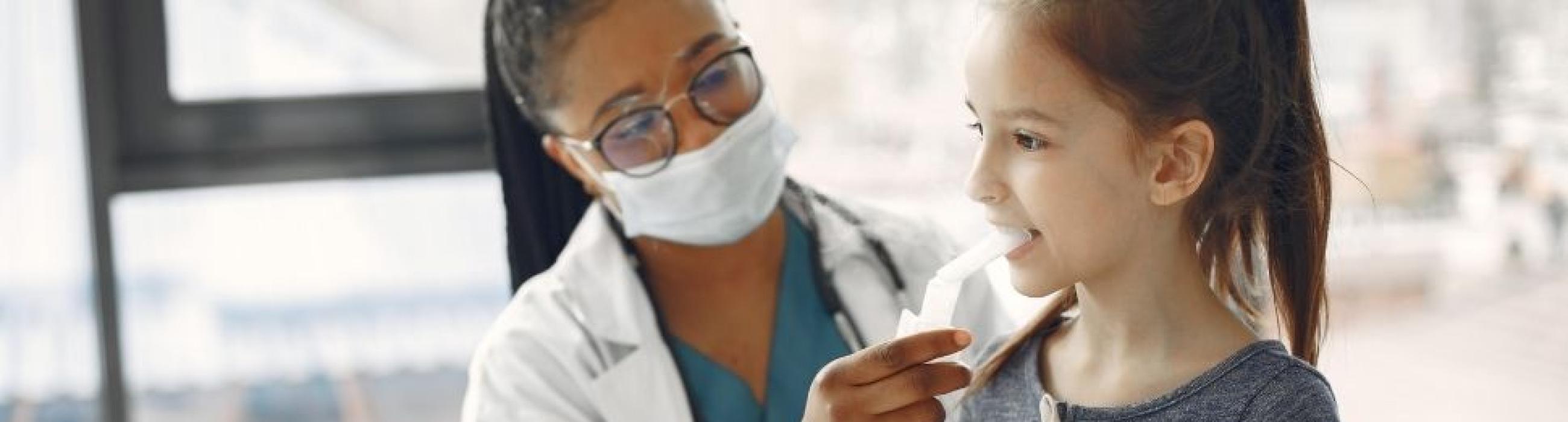 Personal sanitari en un servei de pediatria