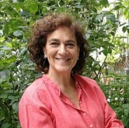 Dra. Julieta Piastro, professora de la Facultat