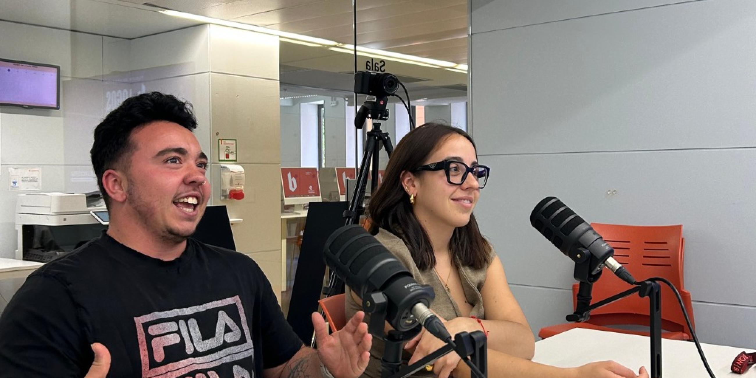 b-LOGOS pòdcast