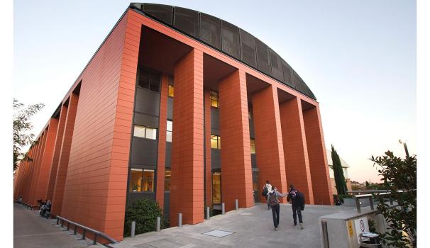 Edifici Facultat de Psicologia, Ciències de l'Educació i de l'Esport