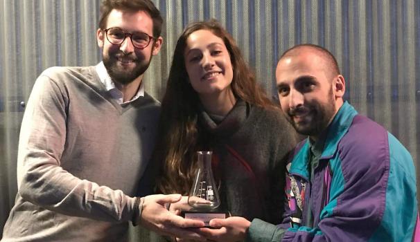 Premi Kim amb K Tube d'Assaig