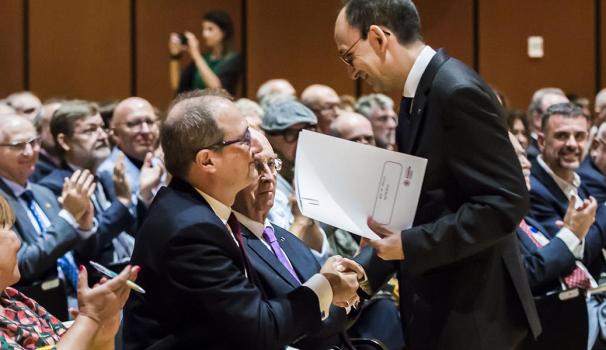 acte-relleu-rector-url-josepmgarrell-i-joseprom