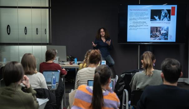 Estudiants dels màsters de la Faculta de Comunicació i Relacions Internacionals