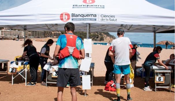 La nova carpa institucional del servei de fisioteràpia Blanquerna, a la Costa Brava Stage Run