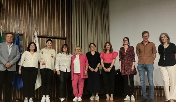 Les professores del grau en Infermeria Cristina Suris i Maribel Alcolea a Coimbra, Portugal, durant la International Week.