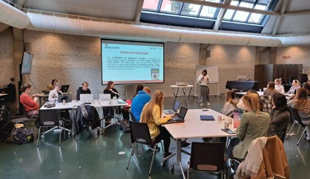 Curs en Nutrició i Promoció de la Salut, a la Thomas More University, a Anvers (Bèlgica), impartit per la Dra. Begoña Caneda