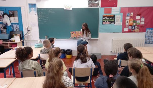 FPCEE - Anna Angosto i Moyano Alumni Educació