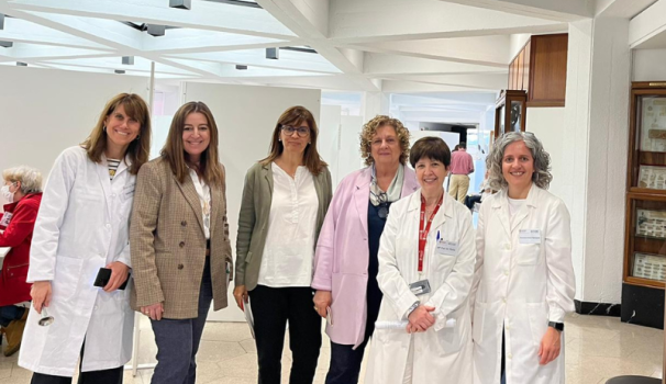 Les professores Marta Anguera i Imma Palma, del grau en Nutrició Humana i Dietètica, i Aina Surroca, del grau en Farmàcia, van assistir a les proves ACOE de la Facultat de Farmàcia i Nutrició de la Universitat de Navarra.