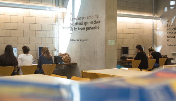 Biblioteca FCS