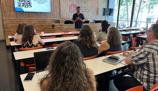  gènere en salut i específicament en la recerca i docència a Infermeria.