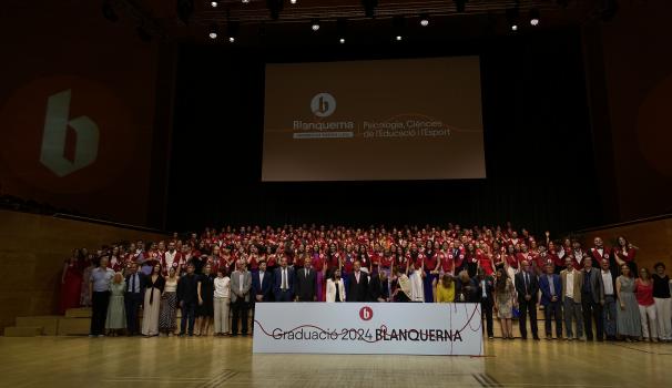 La promoció 2020-2024 de la FPCEE dels graus en Educació i el DEU en Inclusió Social i Laboral