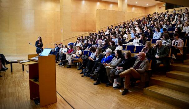 Estudiants i professors del Grau en Infermeria de Blanquerna en les V Jornades d'Estudiants de l'ADEIC