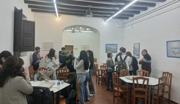 L'alumnat al menjador del centre Can Banús