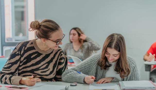 EDUCACIO