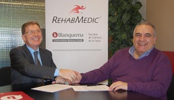 Firma convenio Blanquerna i Rehabmedic