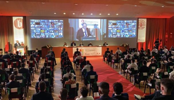Una gran festa per partida doble: celebrem els actes de graduació de les promocions 2020 i 2021