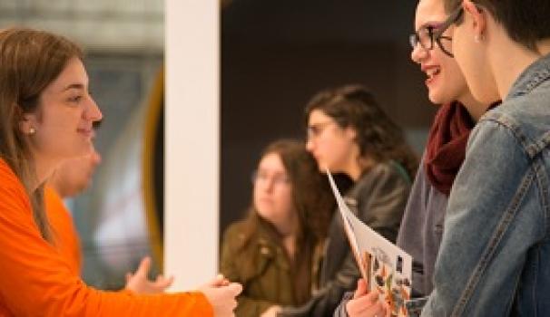 La Facultat participa en diverses fires d'Educació