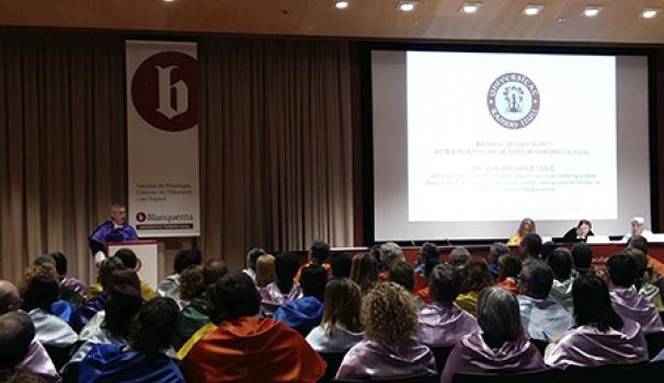 Joan Massagué, honoris causa por la URL