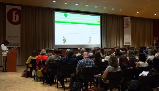Dr. Josep Gallifa y Dra. Anna de Monserrat en el I Simposio Internacional Barcelona l Educación l Cambio