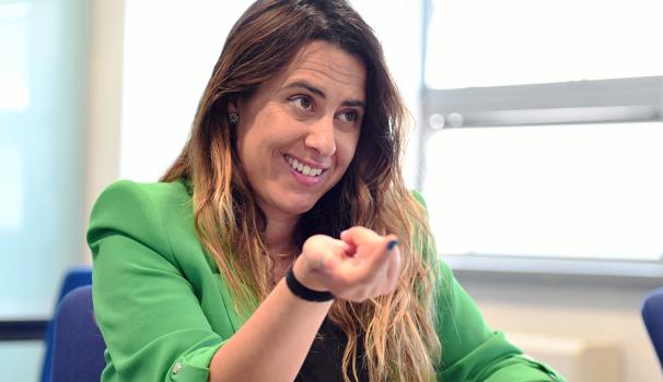 “Se puede hacer periodismo, y muy bueno, desde las instituciones y las empresas"