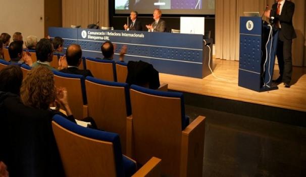 Presentació nou grau Global Communication Management