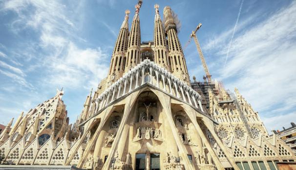 Nou conveni de la Facultat amb la Sagrada Família